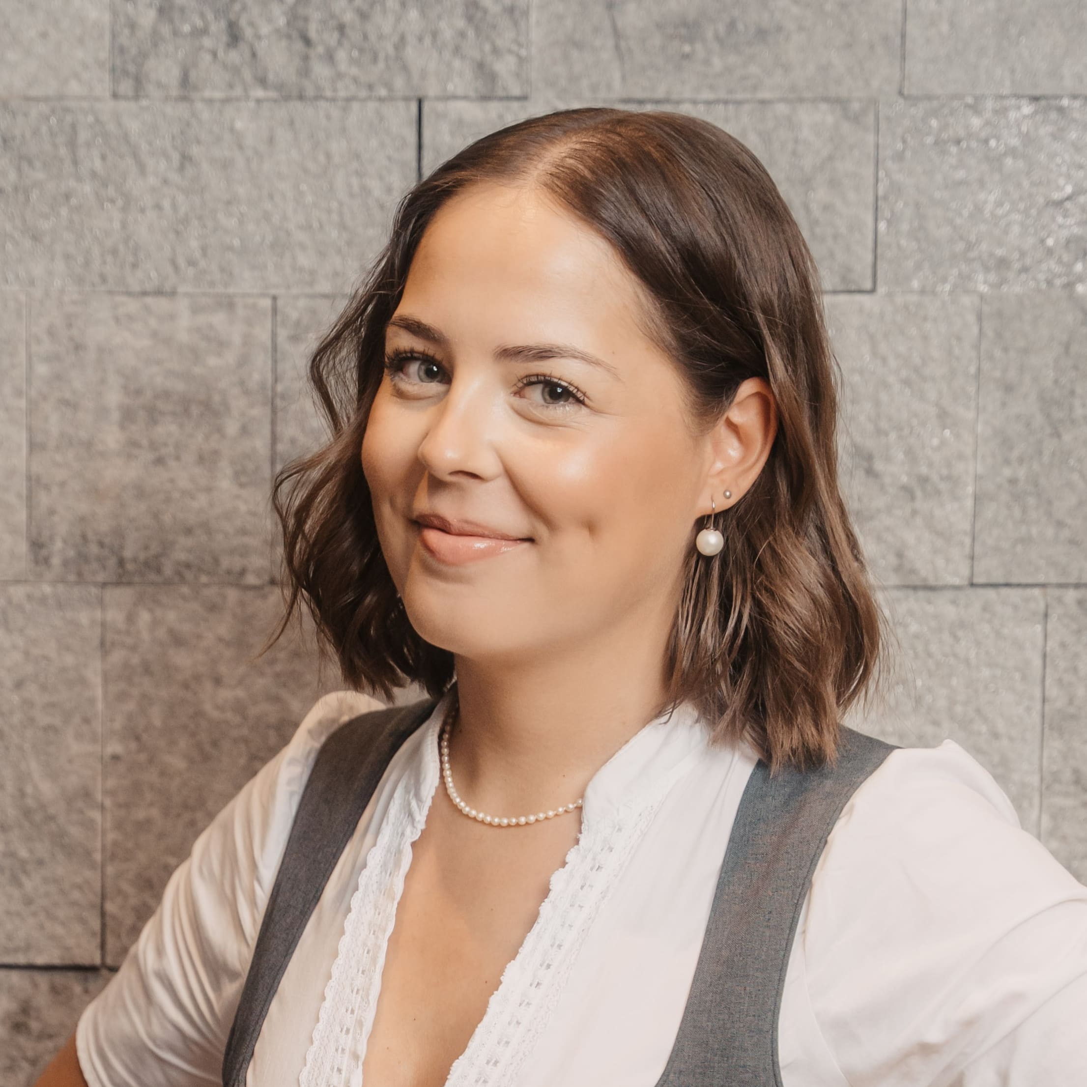 Pia Csikváry